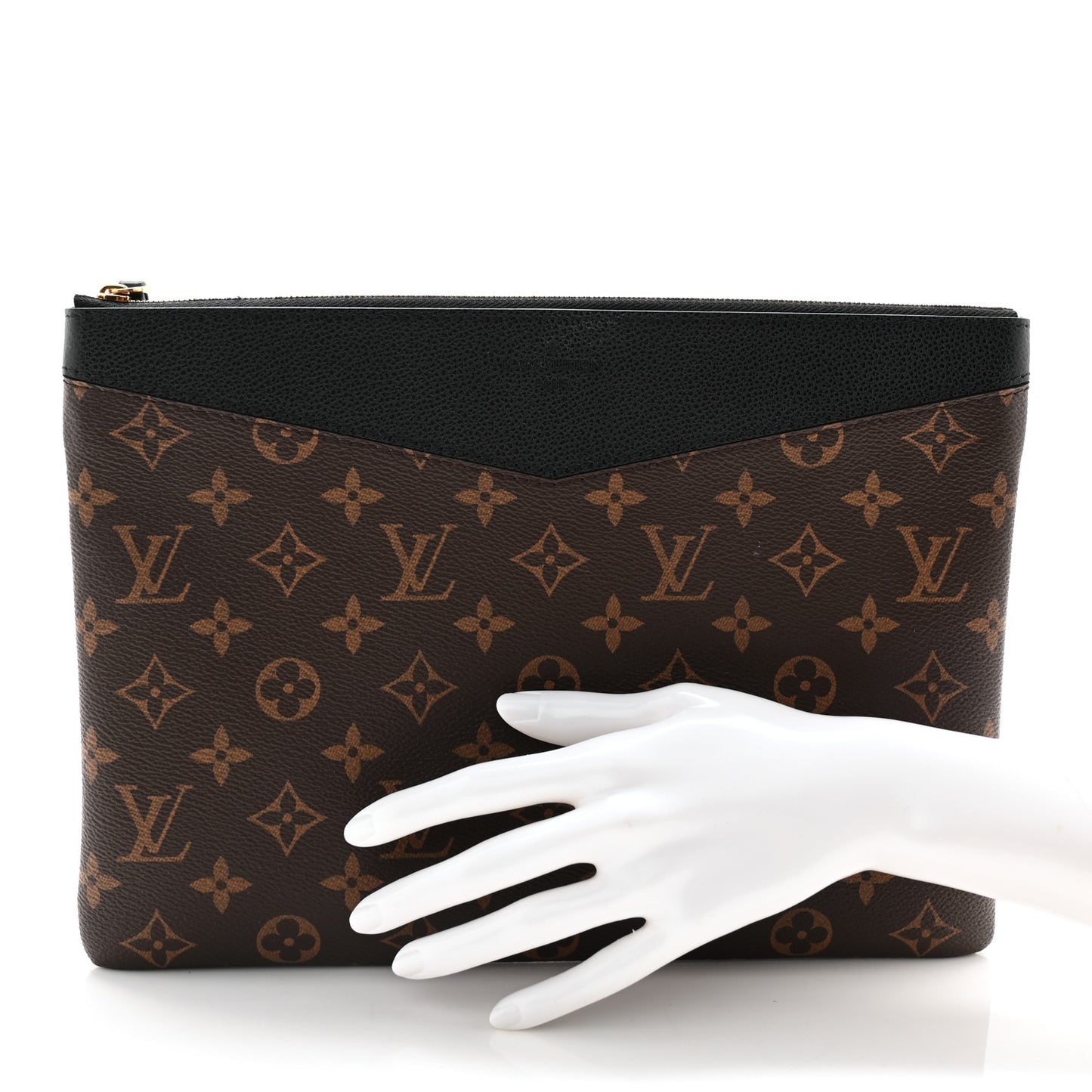 Monogram Daily Pouch Black