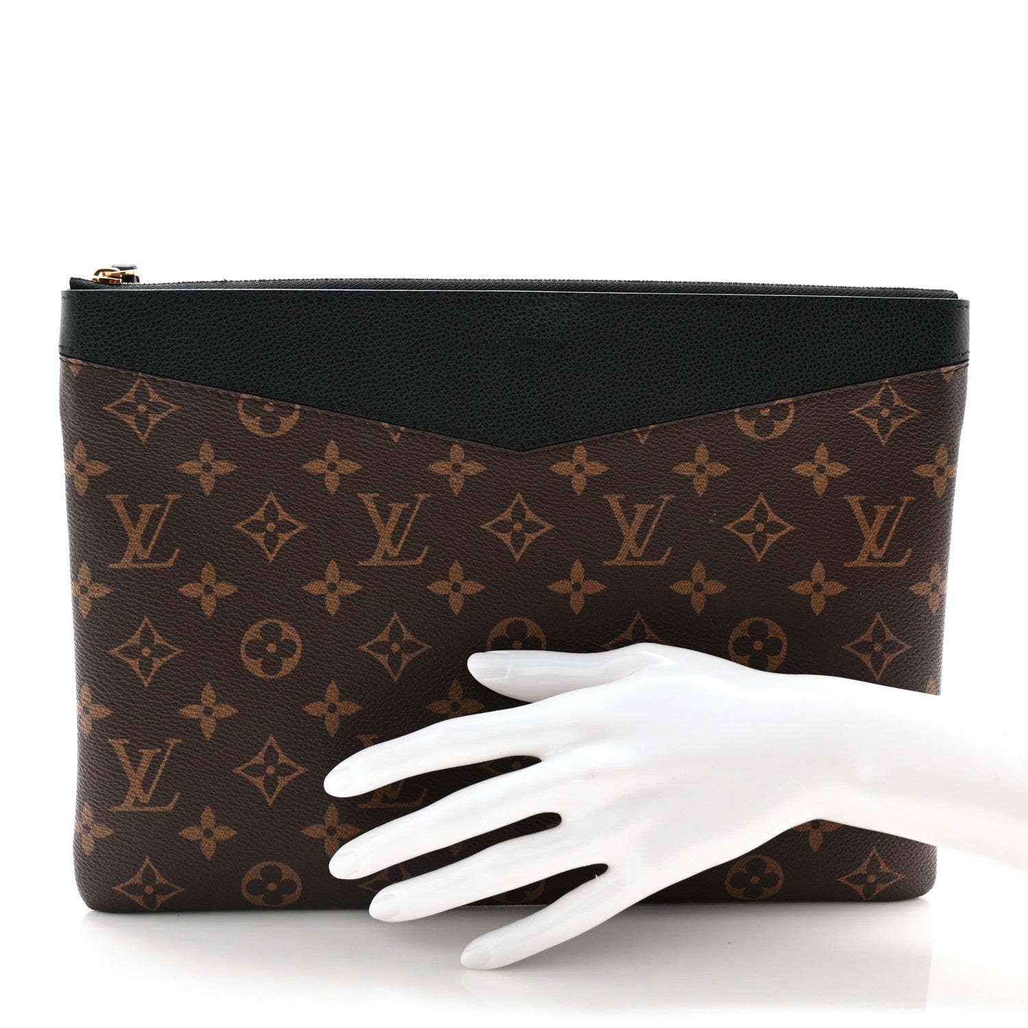 Louis Vuitton Monogram Daily Pouch Black 2 of 7