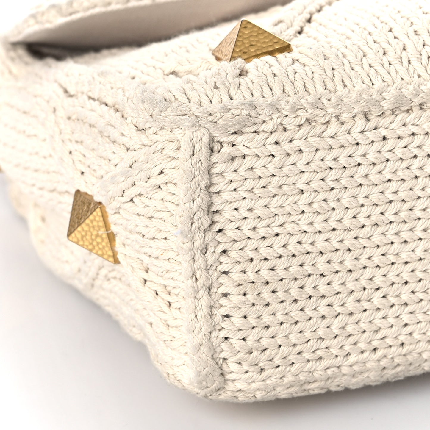 Knit Large Roman Stud Shoulder Bag Ecru