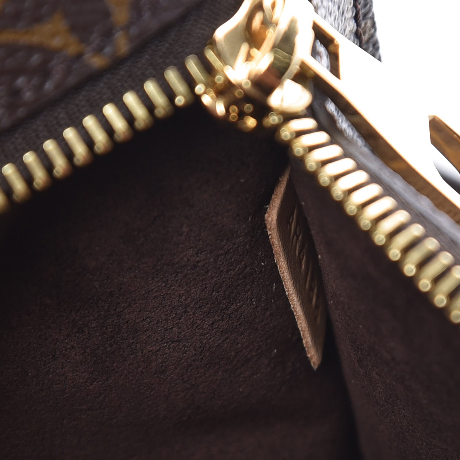 Louis Vuitton Monogram Pochette Metis 9 of 10