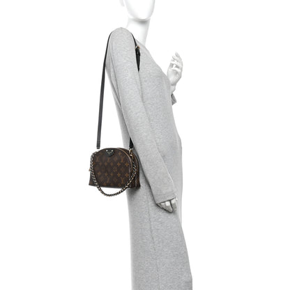 Louis Vuitton Monogram Be Alma 2 of 10