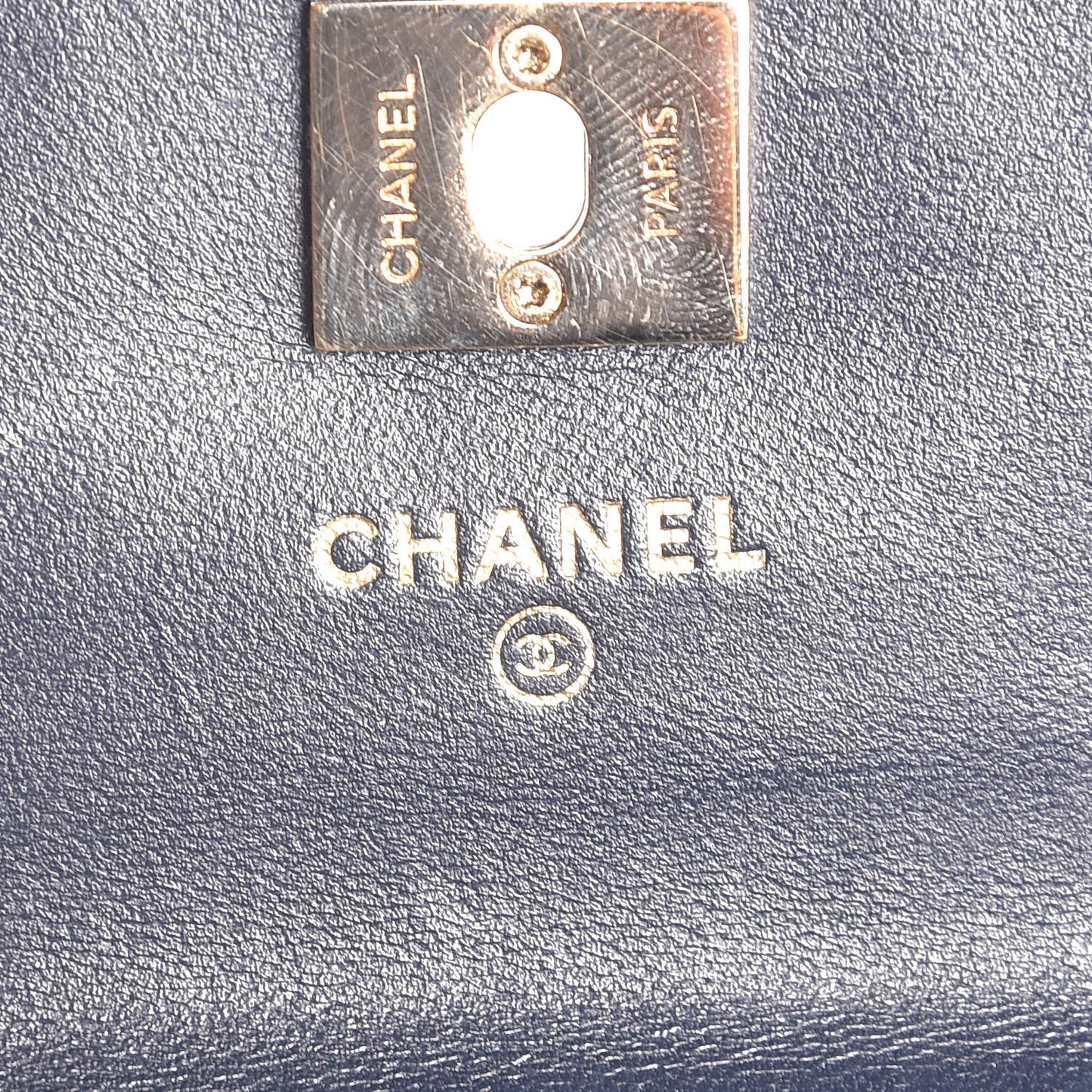 Lambskin Chevron Quilted Mini Trendy CC Chain Wallet Navy