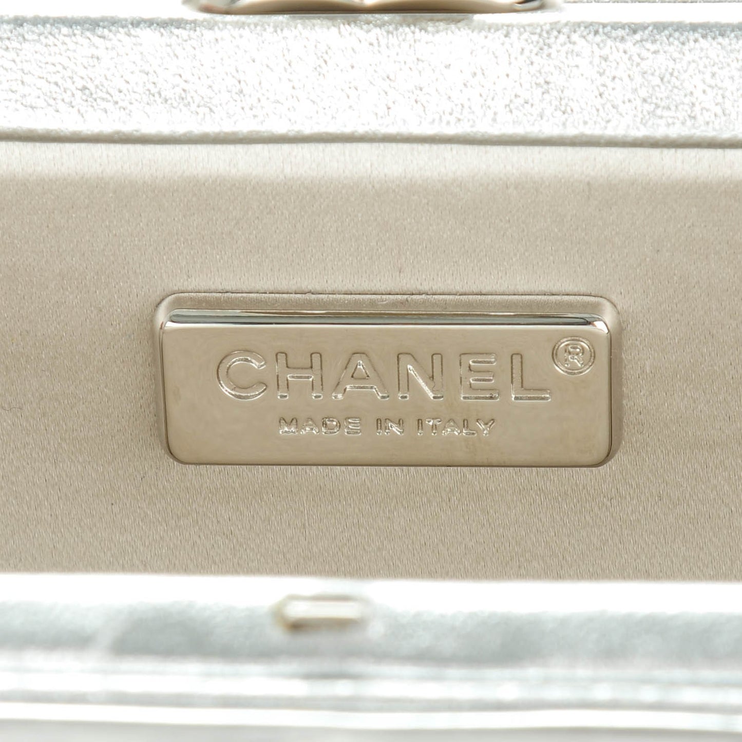 Plexi Ice Cube Clutch Silver