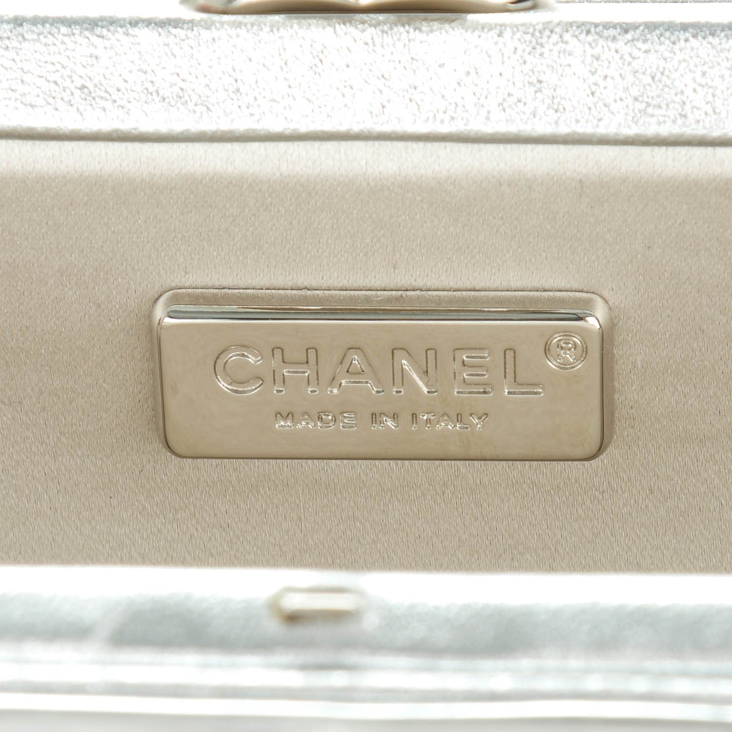 Chanel Plexi Ice Cube Clutch Silver 6 of 7