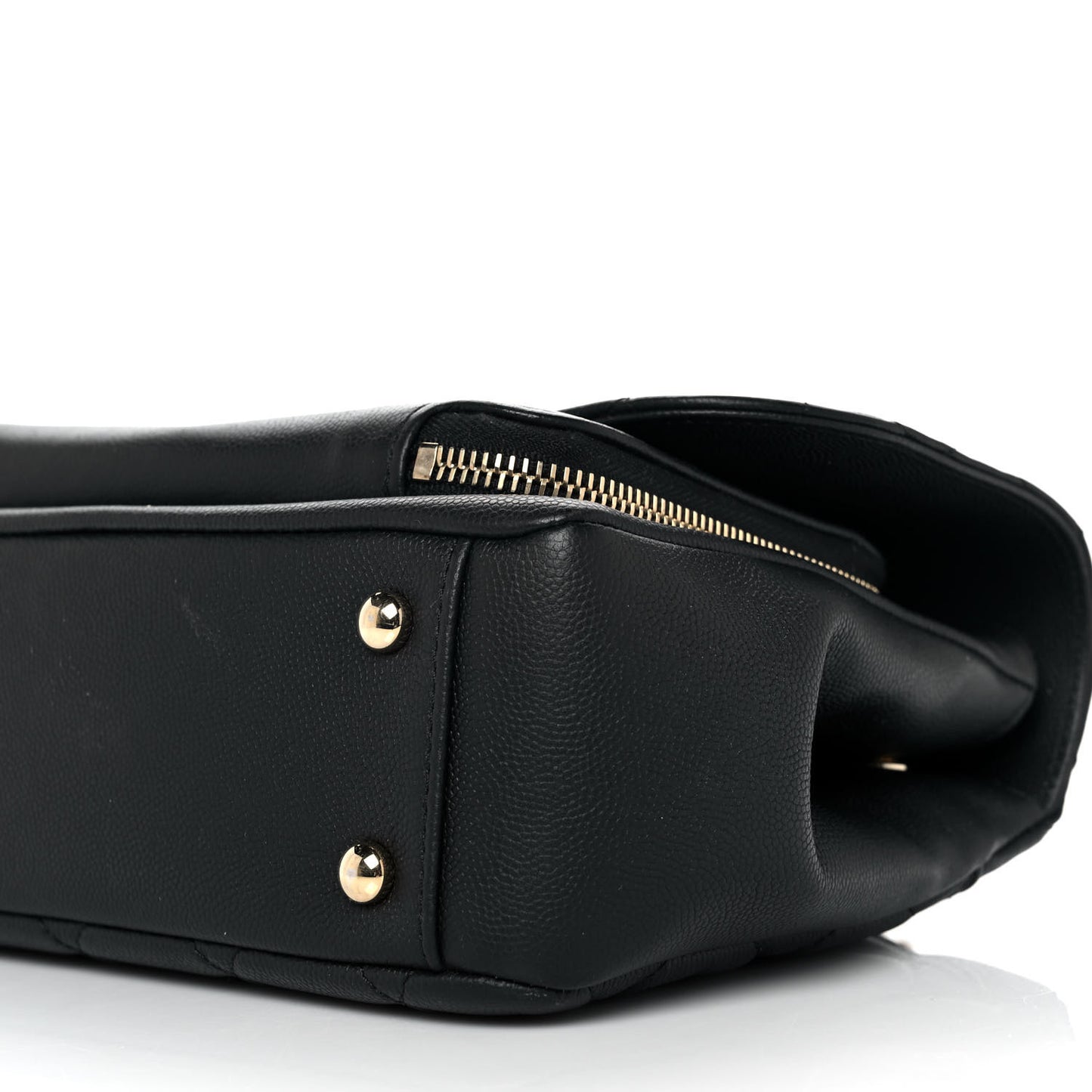 Caviar Quilted Medium Business Affinity Flap Black