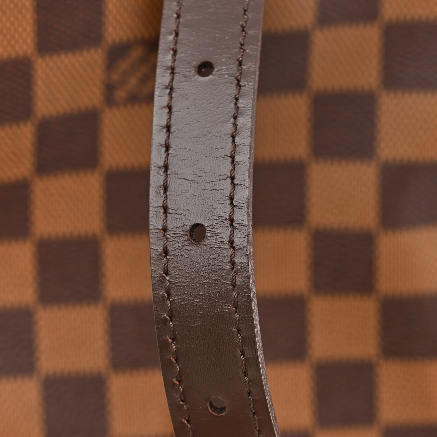Damier Ebene Marais Bucket 36