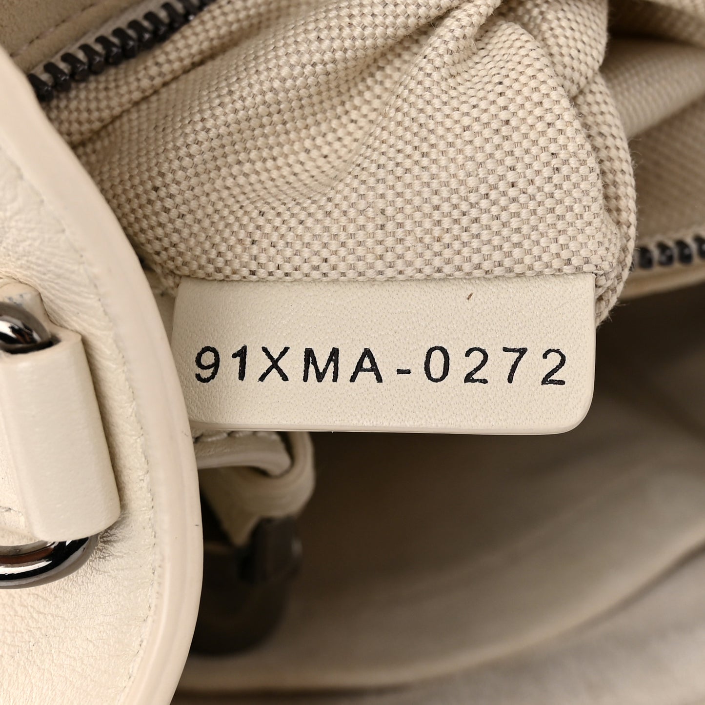 Calfskin Cannage Small The Lady 95.22 Ivory