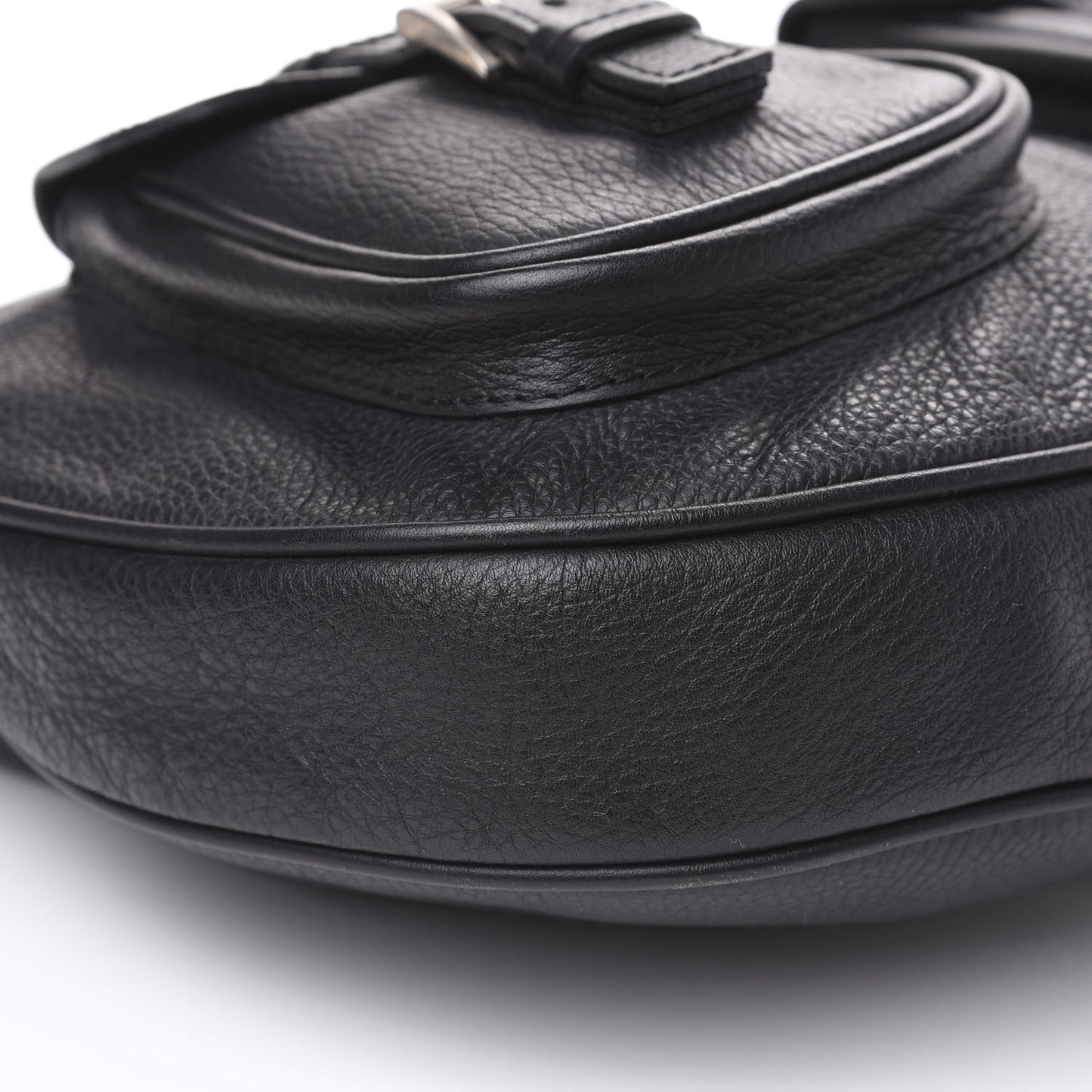 Vitello Daino Hobo Black