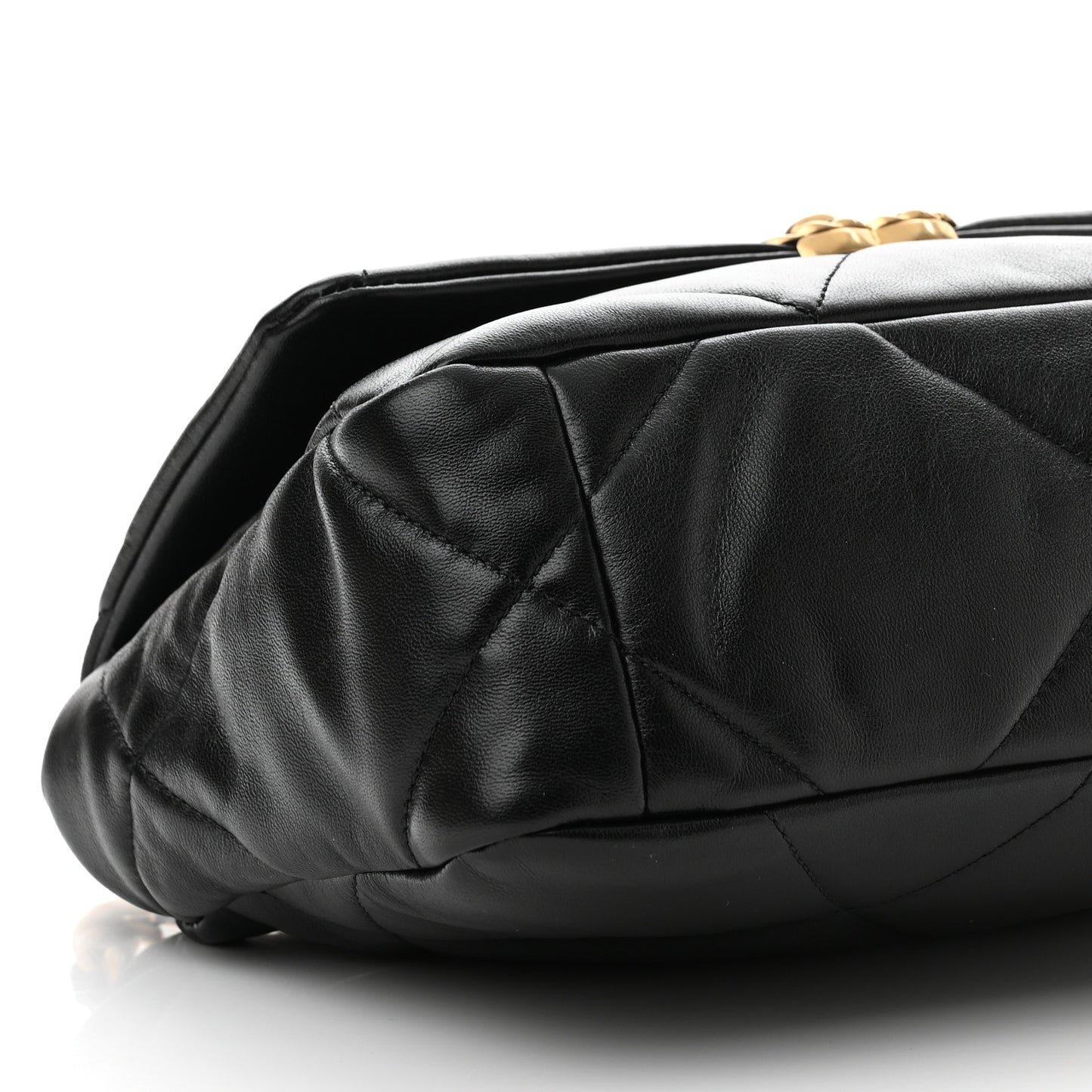 Lambskin Quilted Medium Chanel 19 Flap Black
