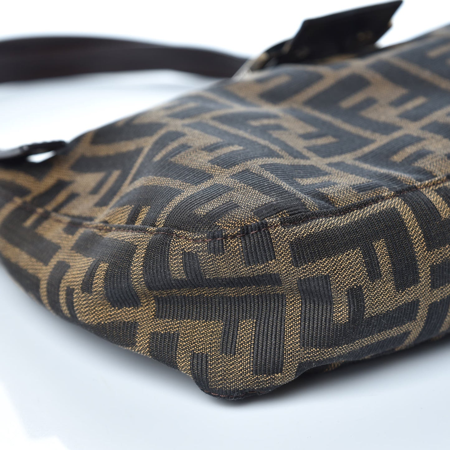 Zucca Shoulder Bag Tobacco