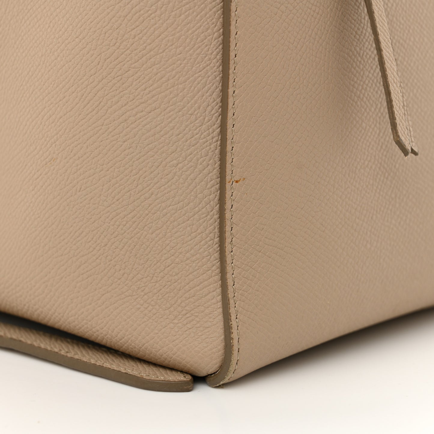 Grained Calfskin Small Belt Bag Dune