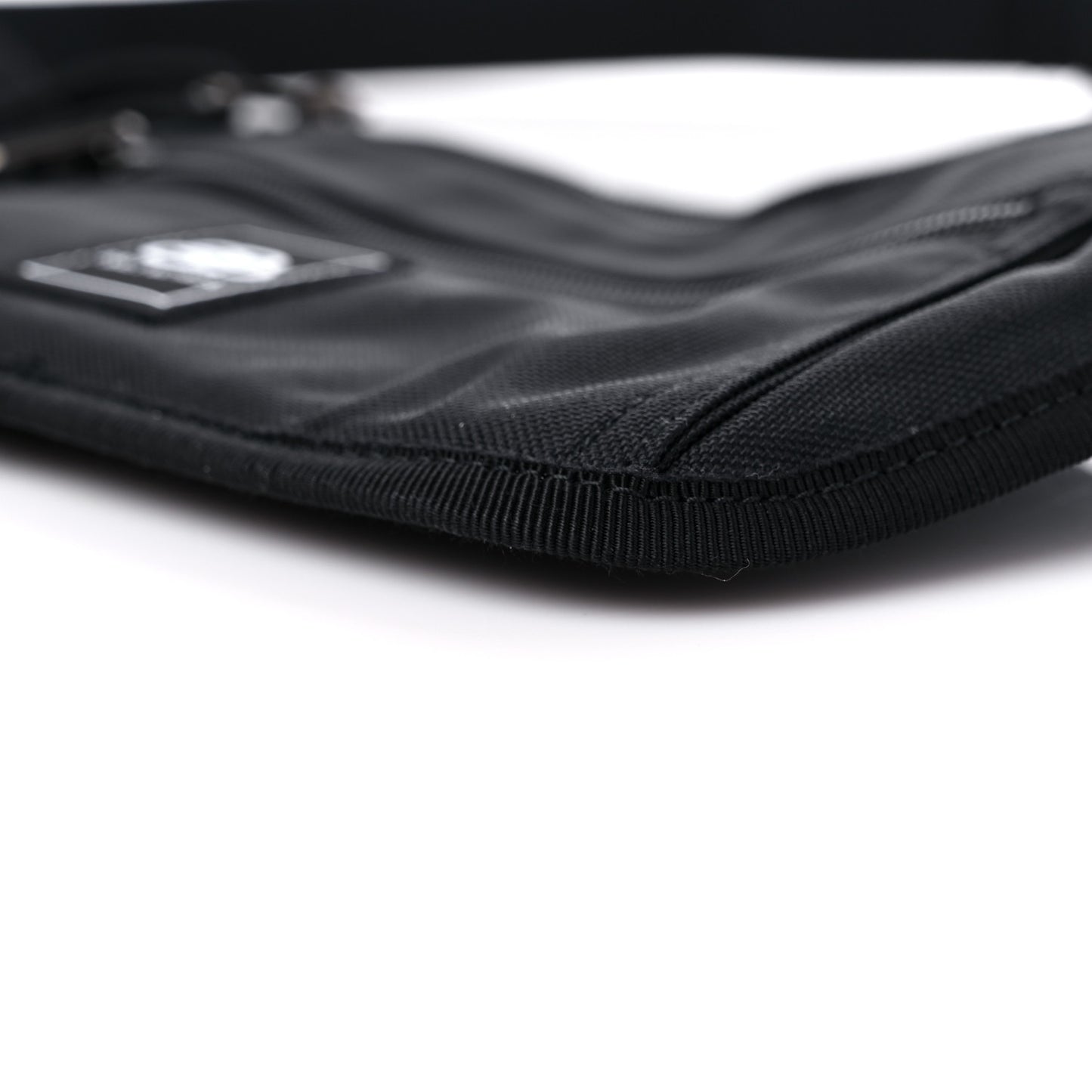 Sustainable Casual Nylon Weekend Belt Wallet Black