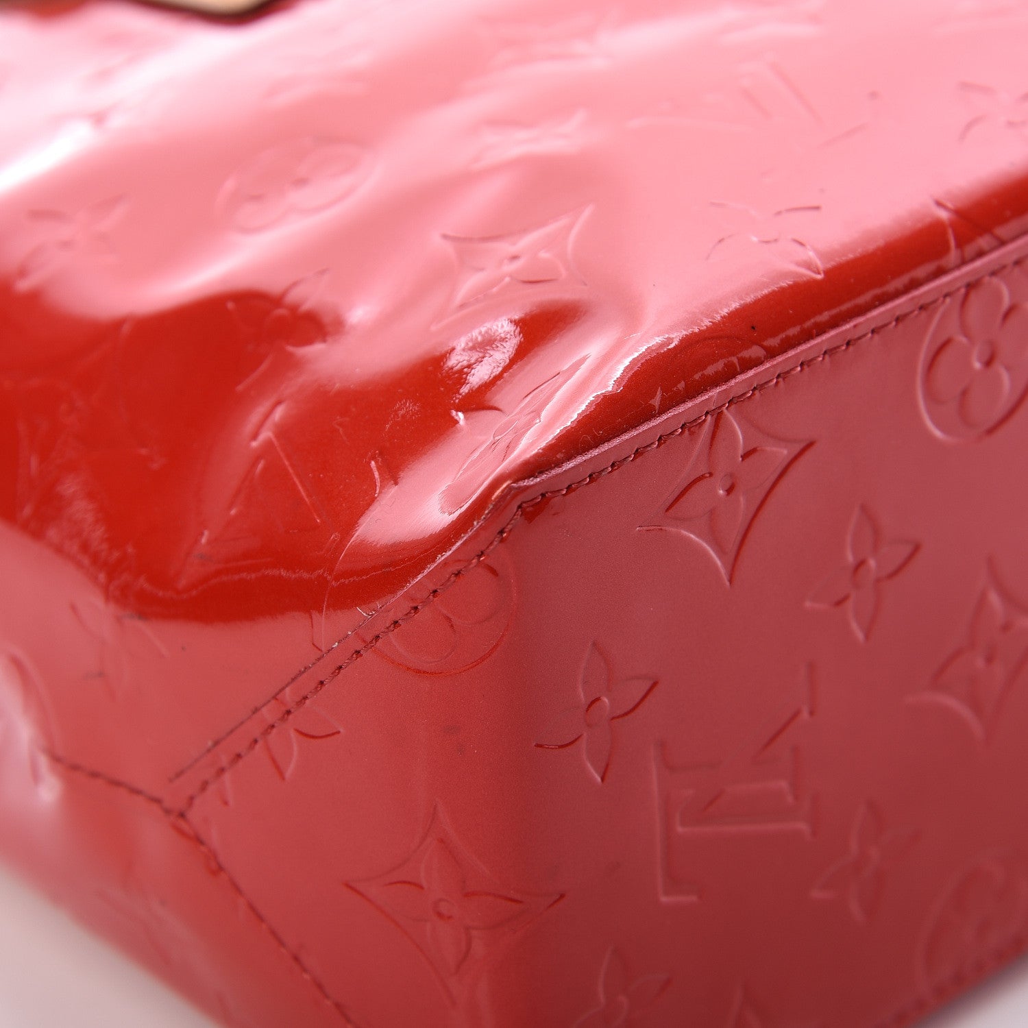Louis Vuitton Vernis Reade PM Rouge 11 of 17