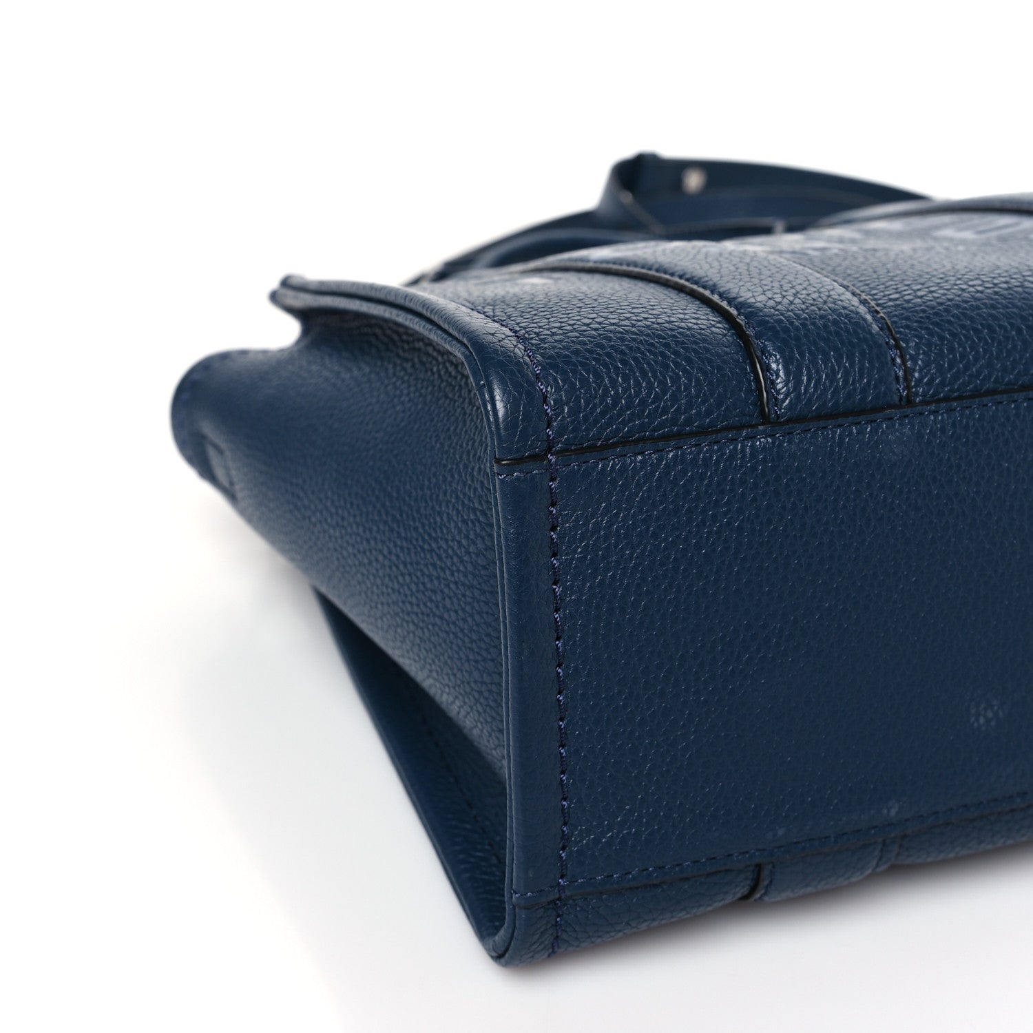 Marc Jacobs Grained Calfskin Small The Tote Bag Blue Sea 7 of 8