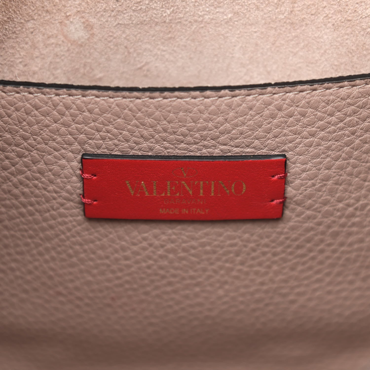 Valentino Garavani Grained Calfskin Rockstud Bucket Bag Poudre 5 of 9