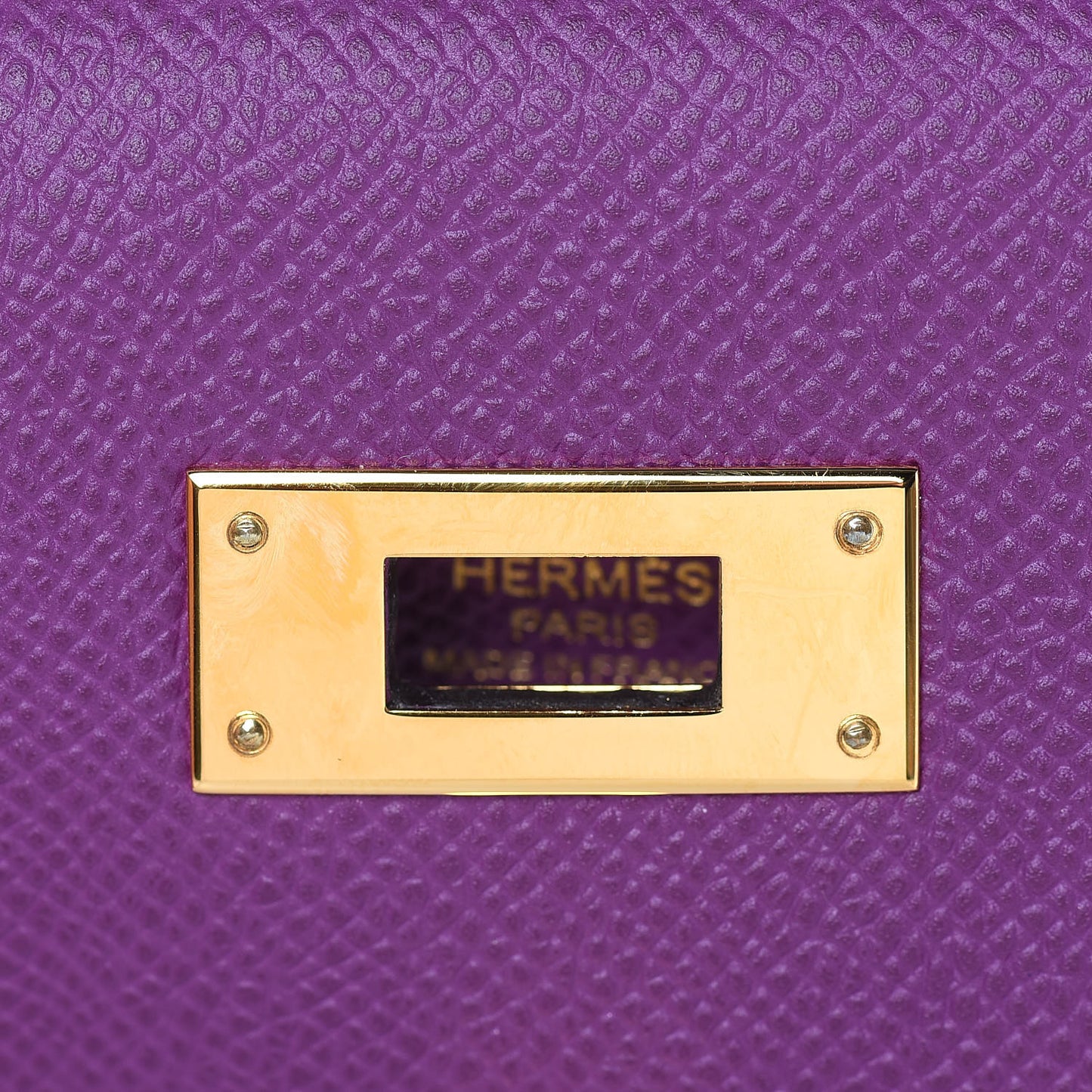 Epsom Kelly Sellier 28 Anemone