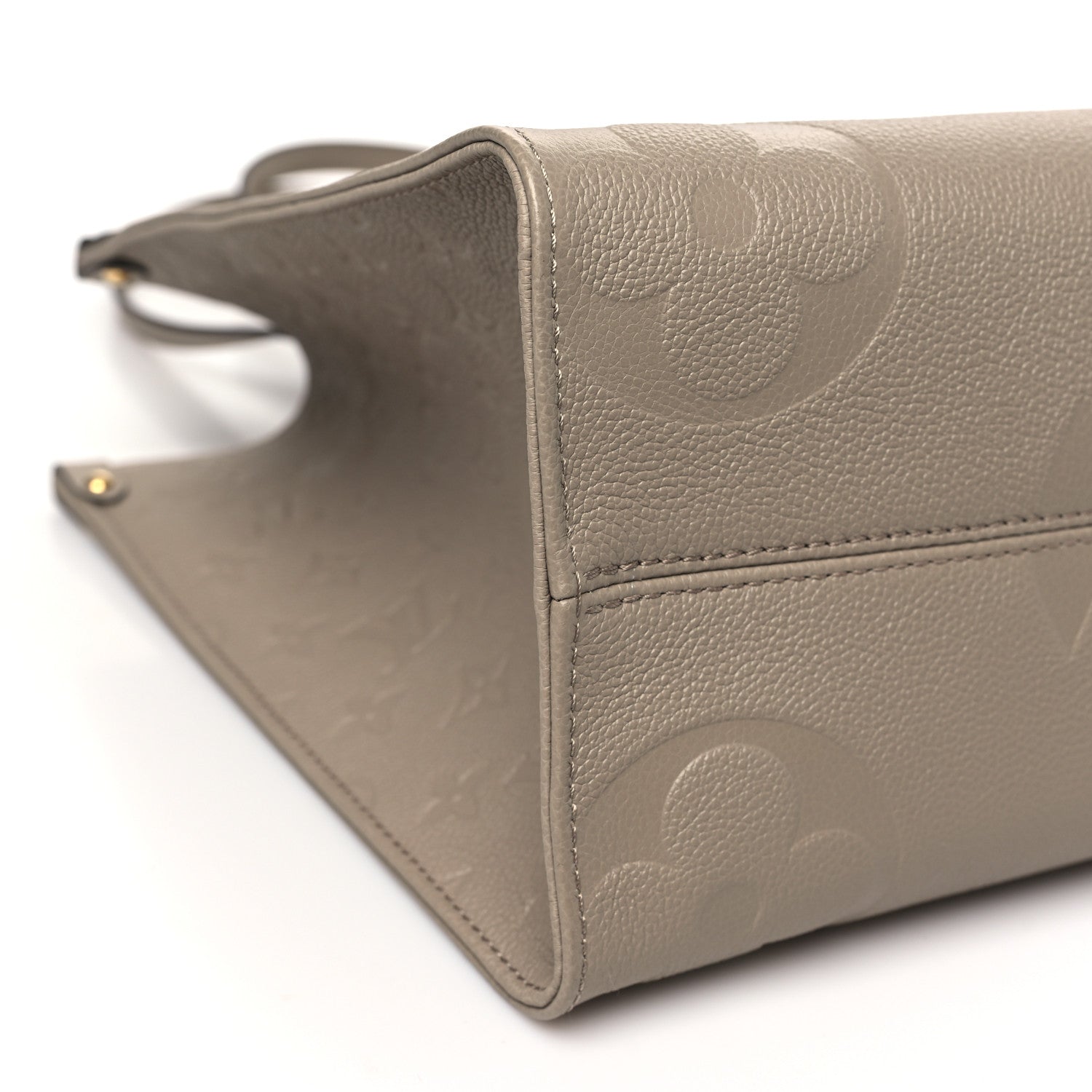 Louis Vuitton Empreinte Monogram Giant Onthego MM Tourterelle 8 of 9