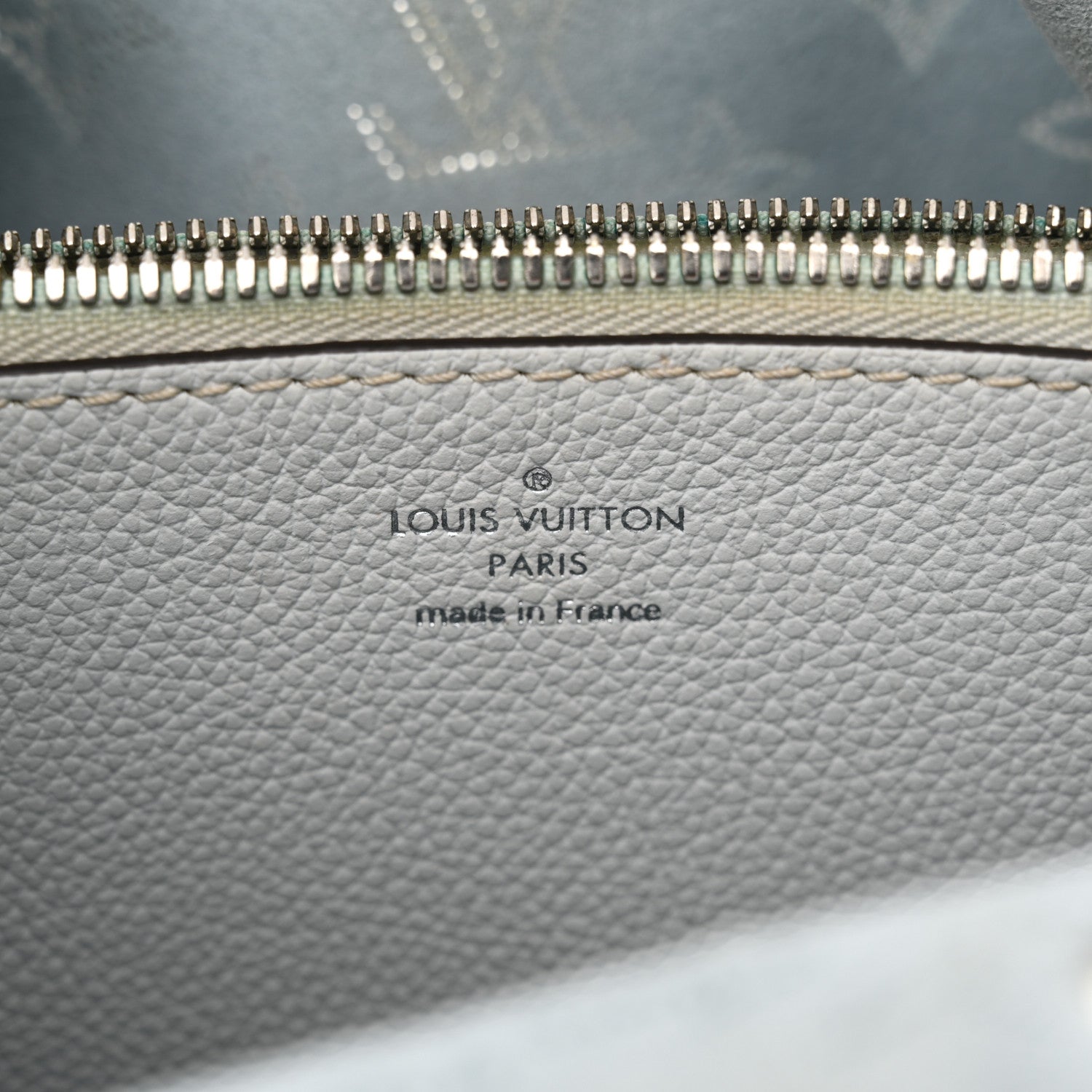 Louis Vuitton Mahina Degrade Muria Bleu 6 of 9