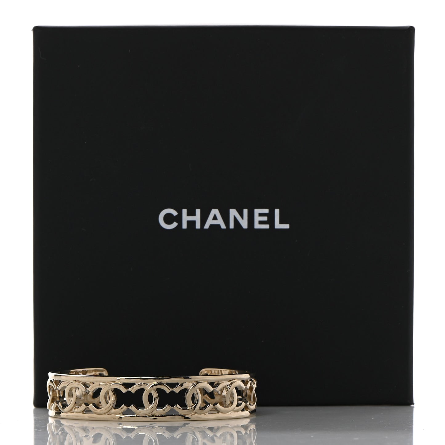 Metal Logo CC Cuff Gold