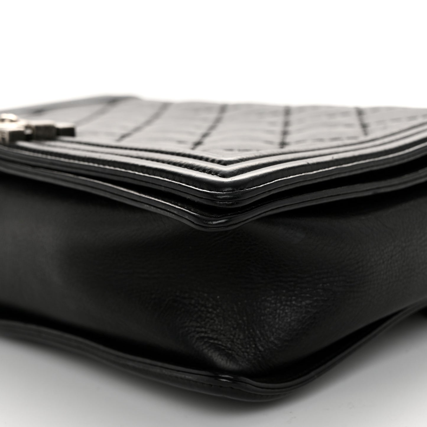 Calfskin Quilted Double Stitch New Medium Boy Flap Black