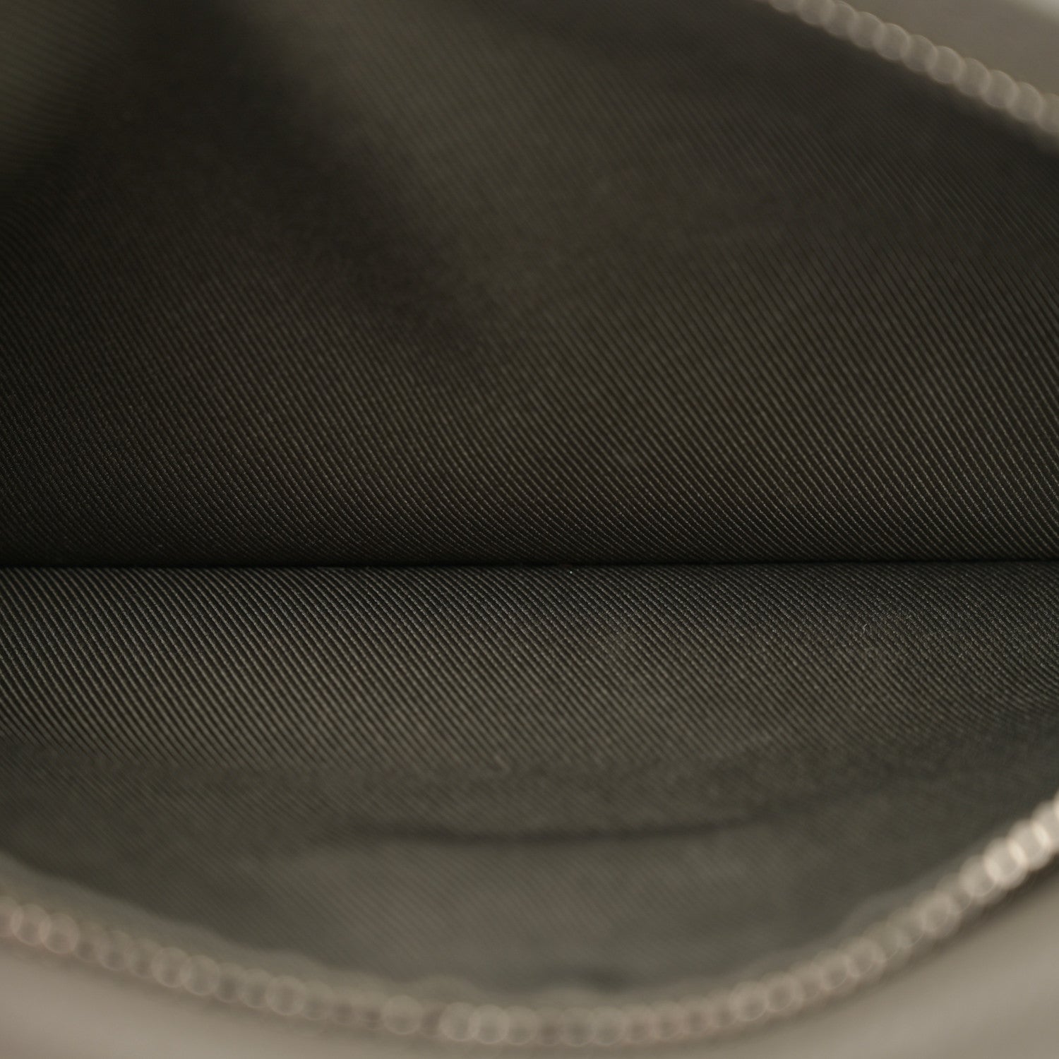 Louis Vuitton Grained Calfskin Aerogram Slingbag Khaki 6 of 10
