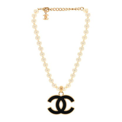 Chanel Pearl Resin CC Short Necklace Gold Black 3 of 5