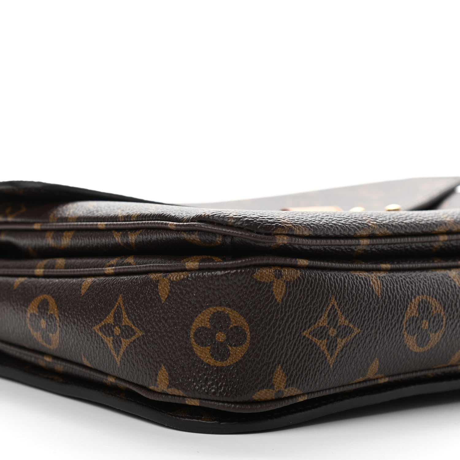 Louis Vuitton Monogram Pochette Metis 9 of 11