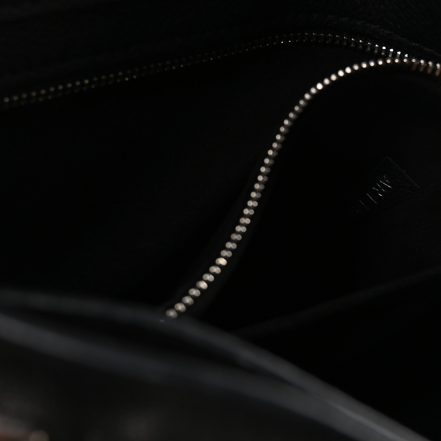 Louis Vuitton Calfskin Lockme Day Black 7 of 11