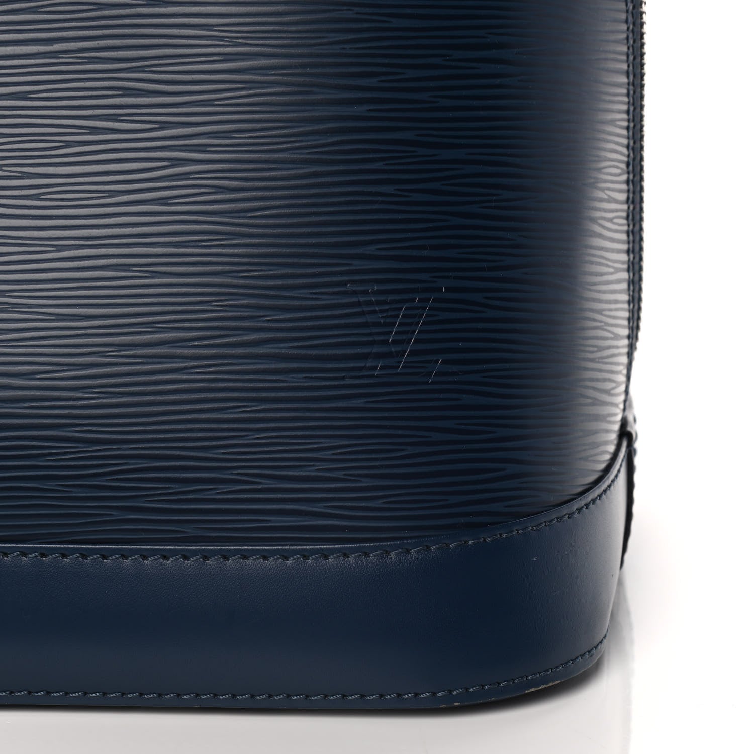 Louis Vuitton Epi Alma GM Indigo 7 of 16