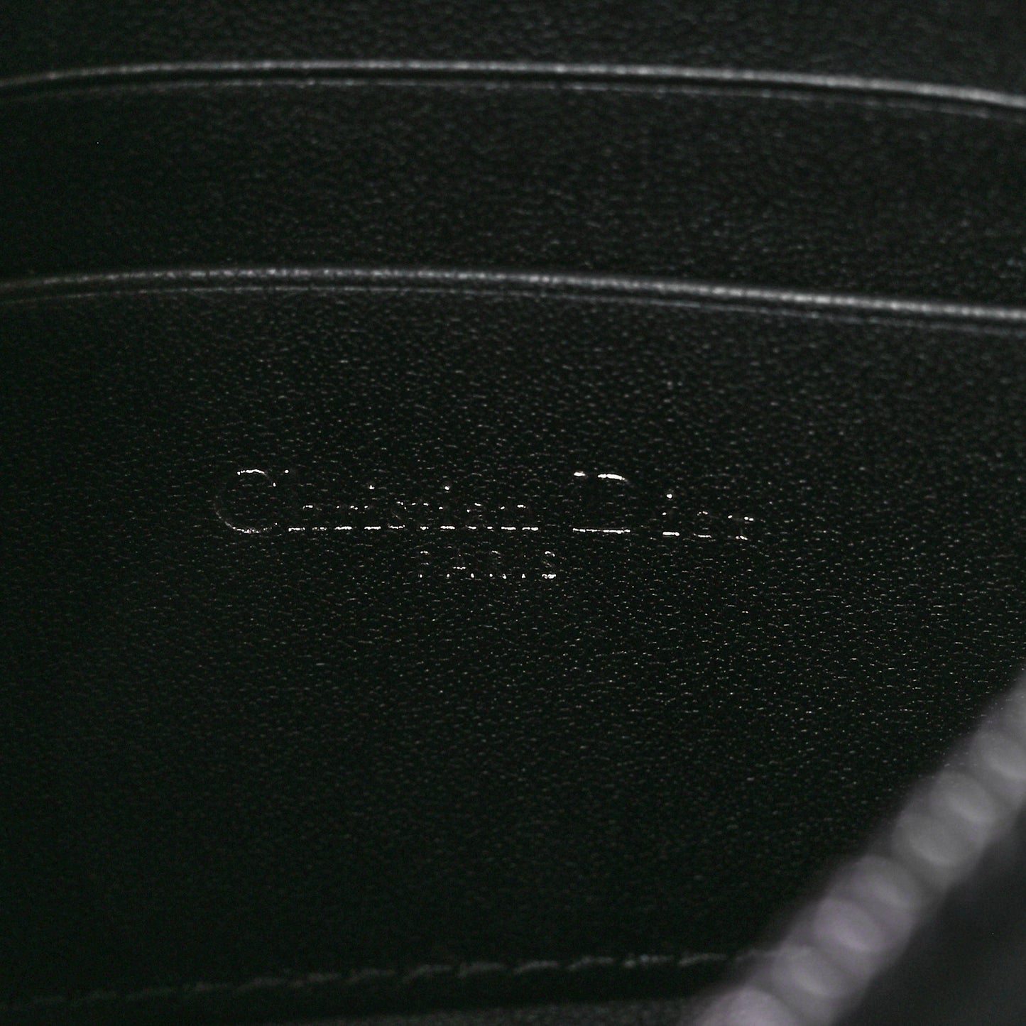 Calfskin Macrocannage Diamond Caro Zipped Pouch With Chain Black