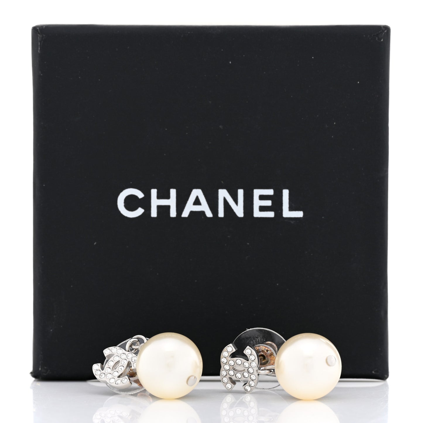 Crystal Pearl CC Drop Earrings Silver Pearly White
