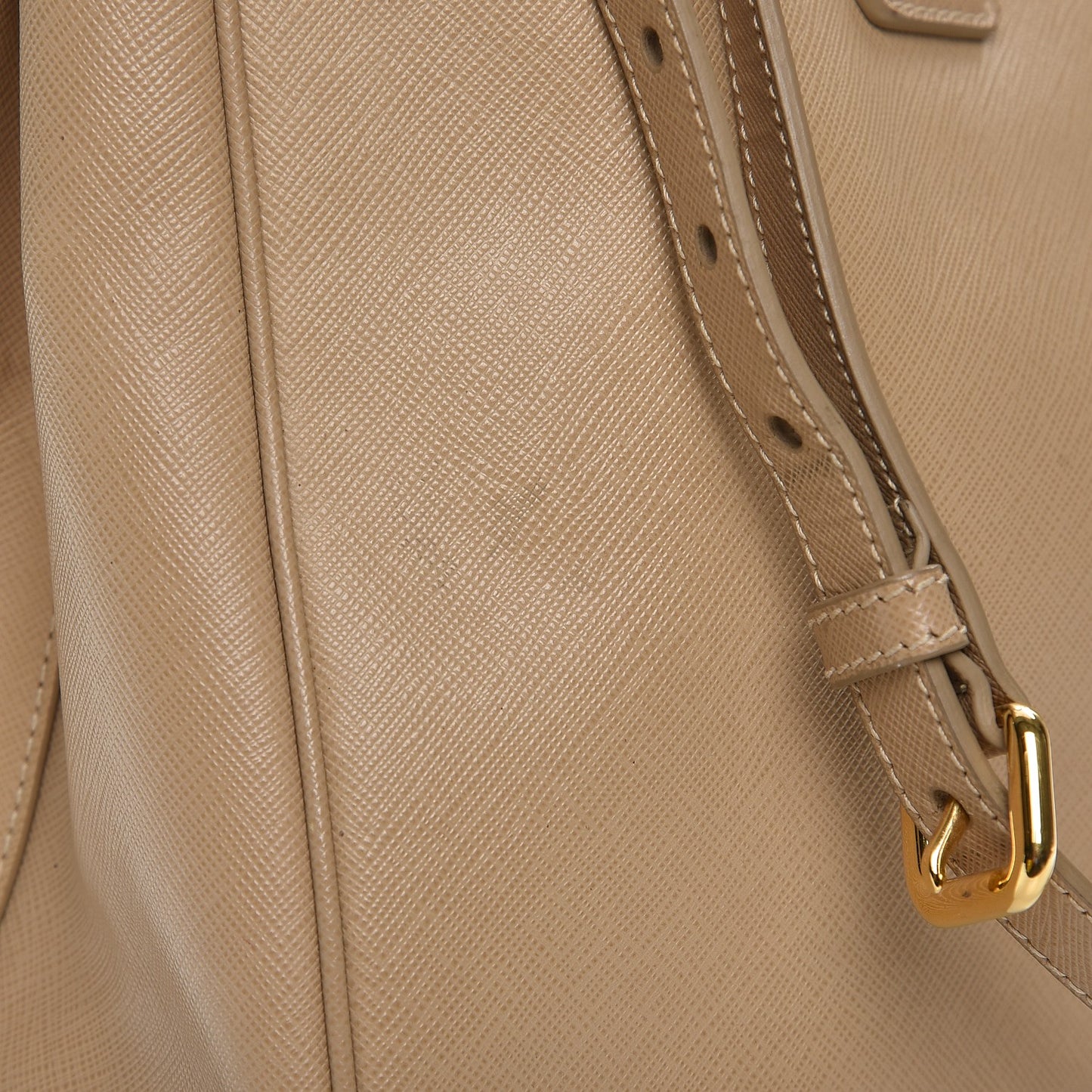 Saffiano Lux Large Tote Sabbia