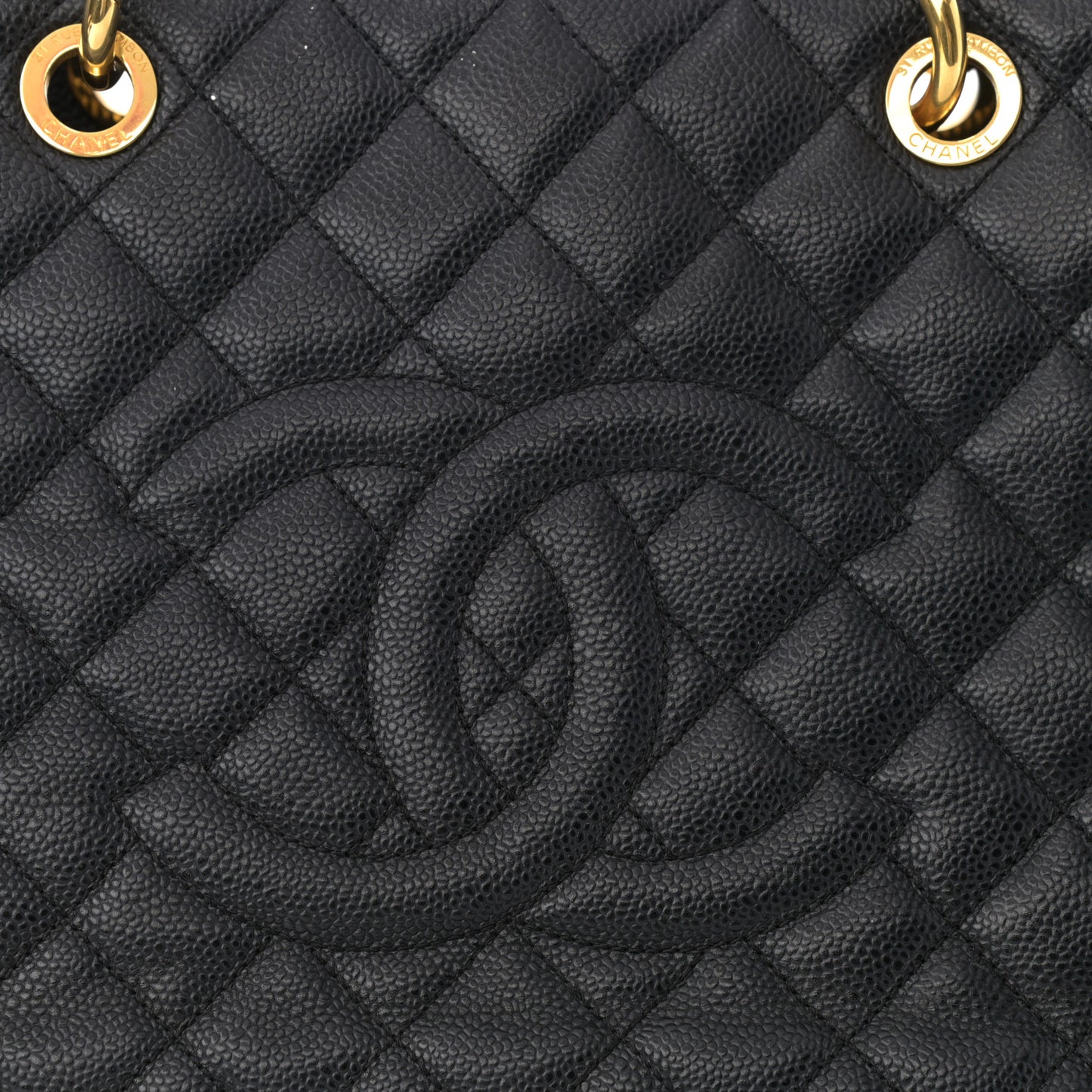 Caviar Quilted XL Grand Shopping Tote GST Black
