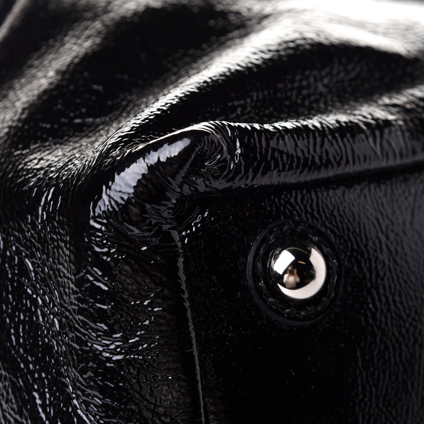 Textured Patent Medium Easy Y Bag Black