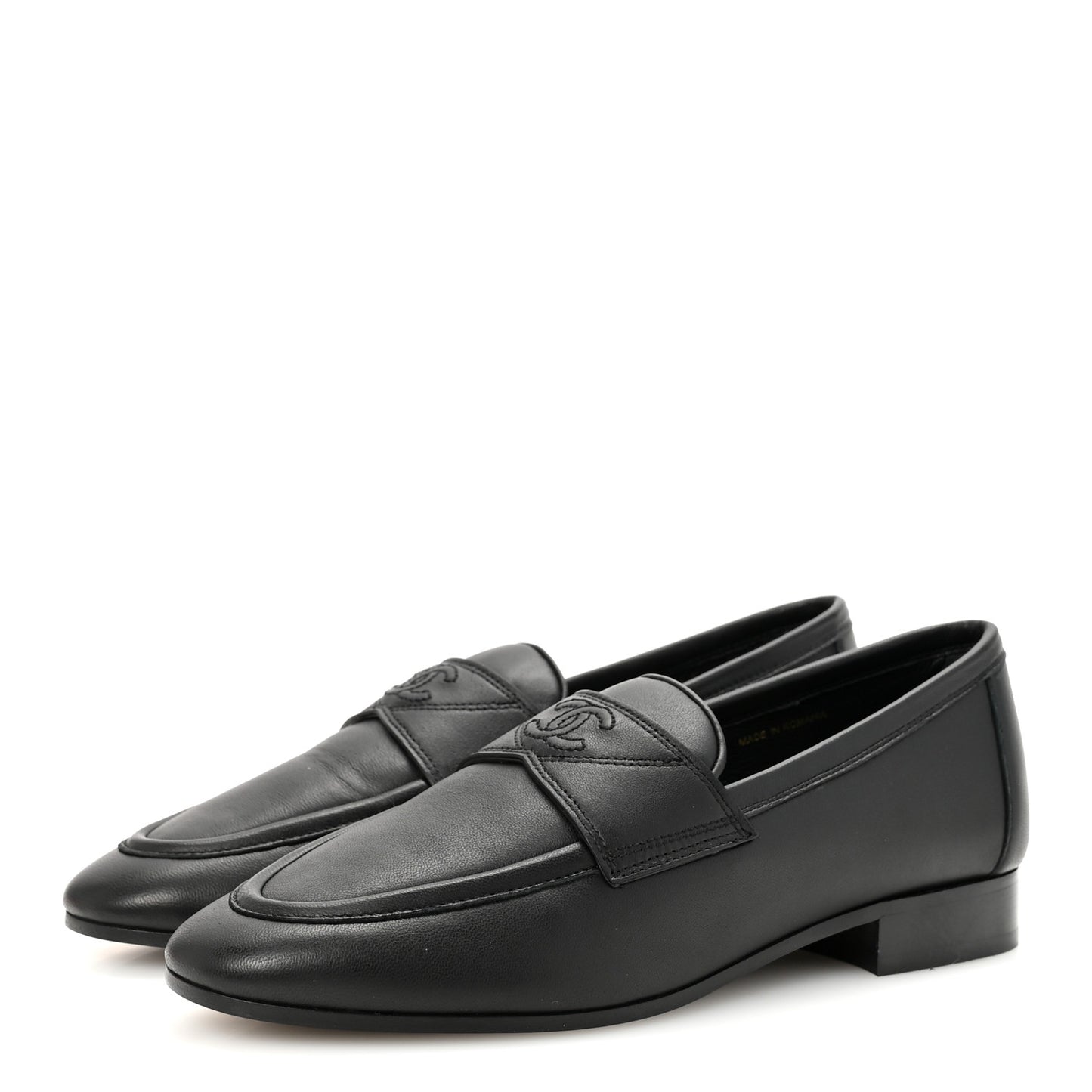 Lambskin Womens Stitched CC Loafers 35 Black