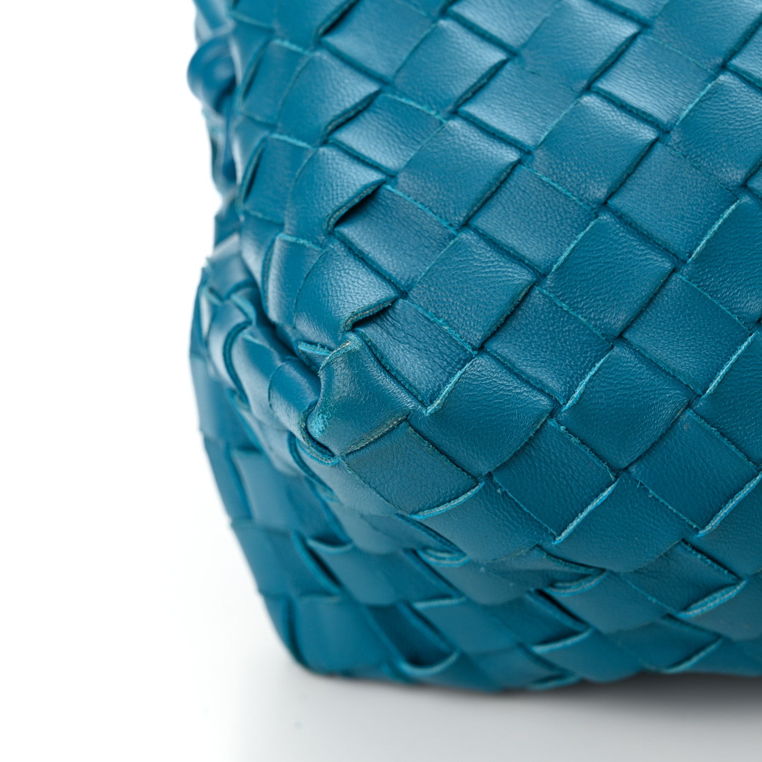 Bottega Veneta Nappa Intrecciato Medium Loop Camera Bag Pool 11 of 11