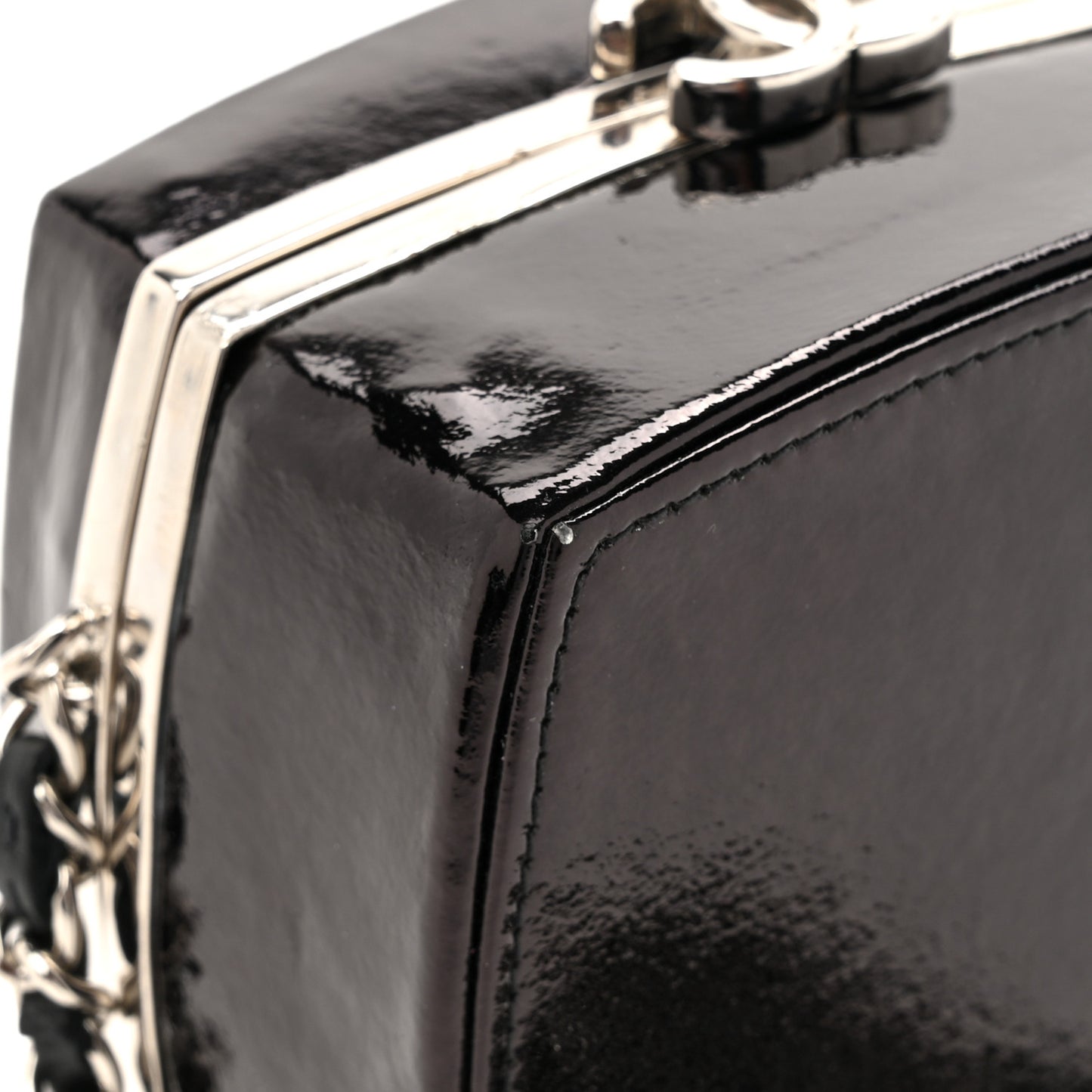 Patent Goatskin Make-Up Box Clutch With Chain  Black