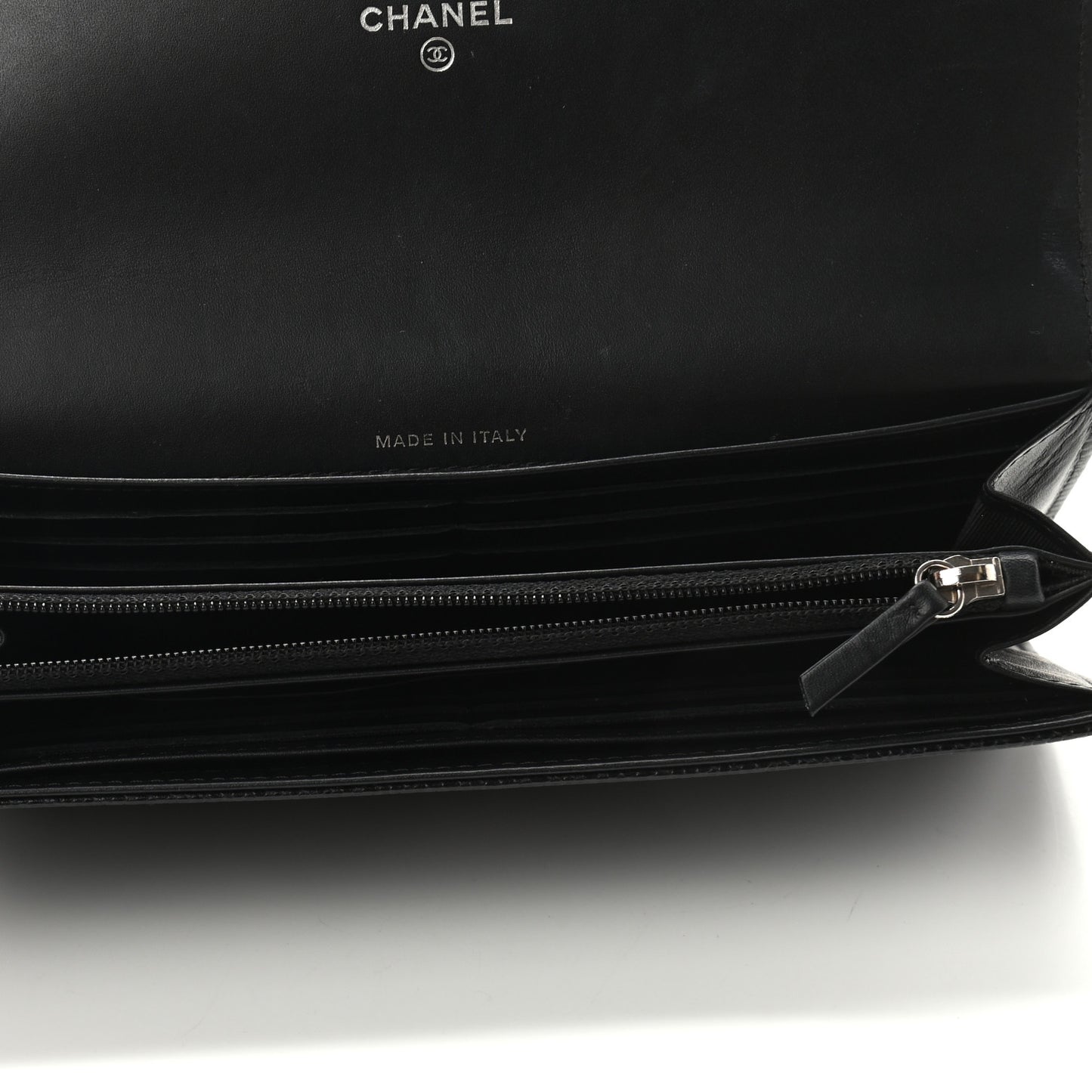 Caviar Timeless CC Large Gusset Flap Wallet Black