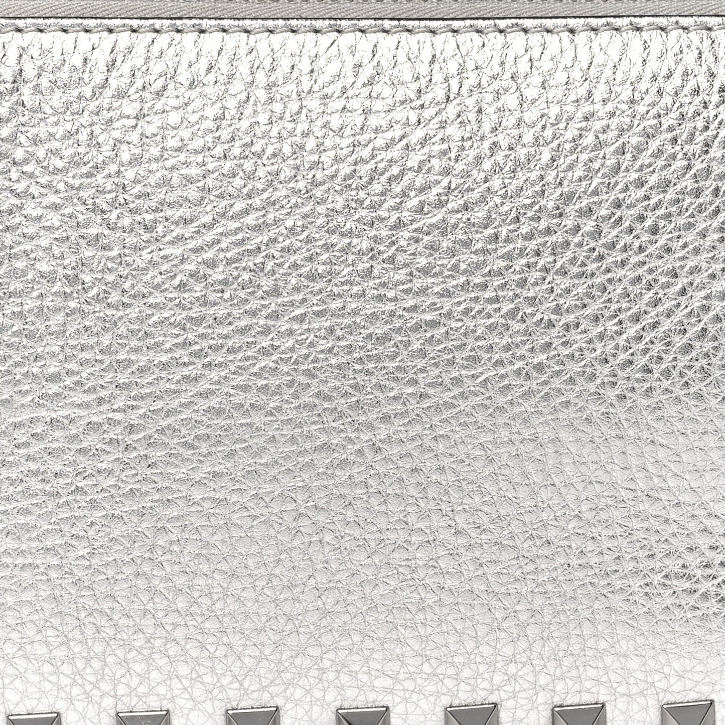 Metallic Pebbled Calfskin Small Rockstud Flip Lock Shoulder Bag Silver