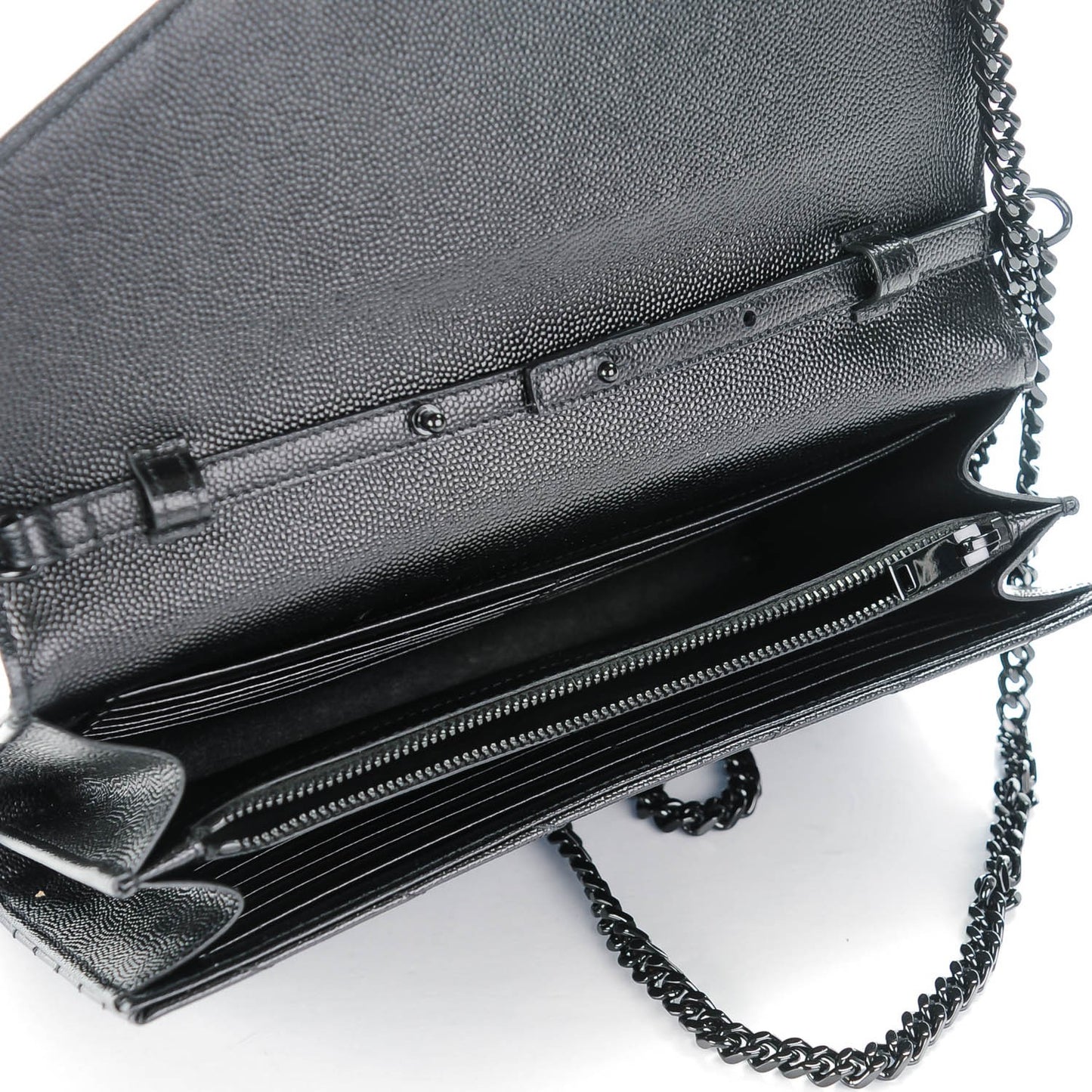 Grain De Poudre Matelasse Chevron Medium Monogram Chain Wallet Black