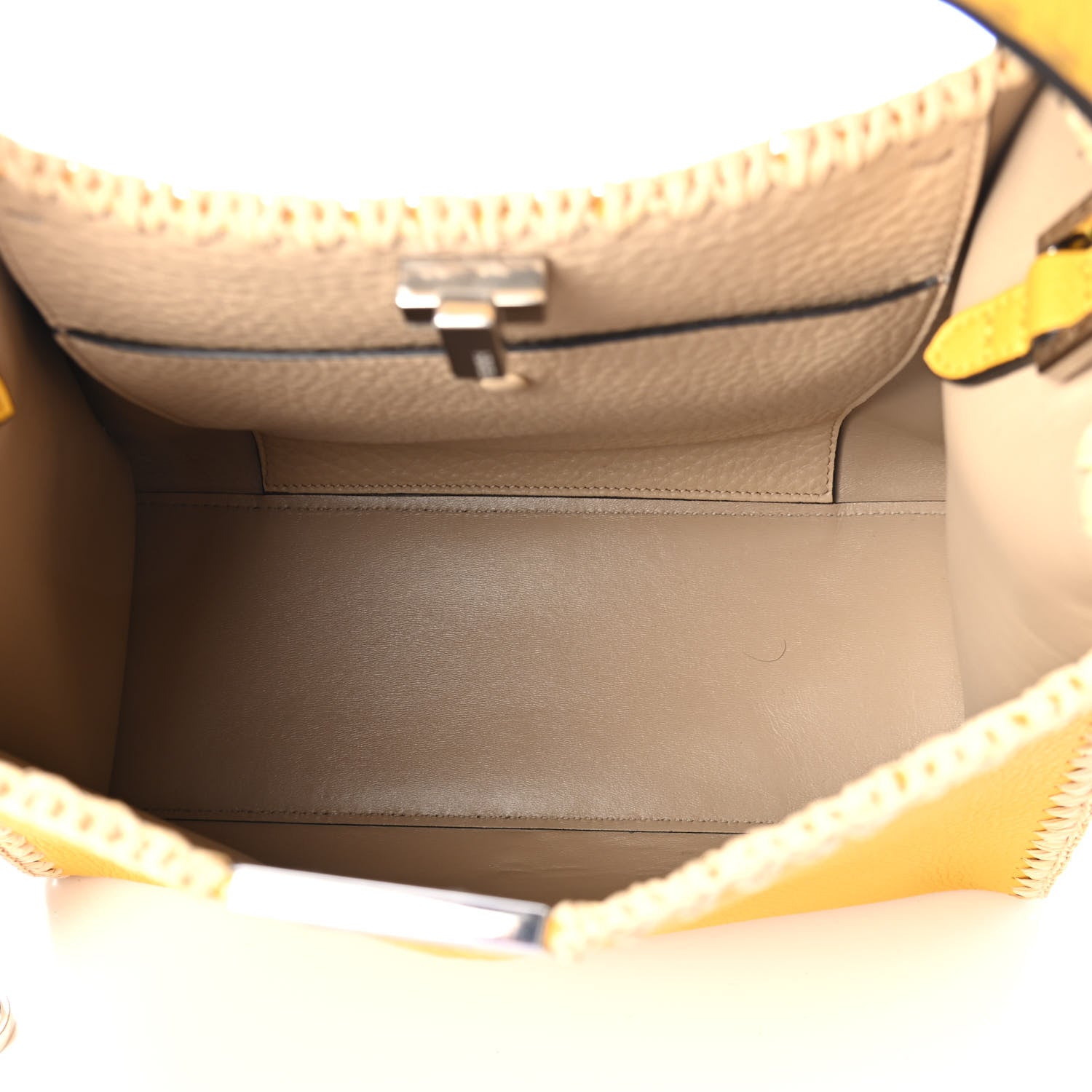 Fendi Cuoio Romano Selleria Raffia Bi-Color Woven Medium Peekaboo X-Lite Sunflower Paglia 4 of 4