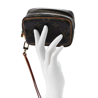 Louis Vuitton Monogram Wapity 2 of 7