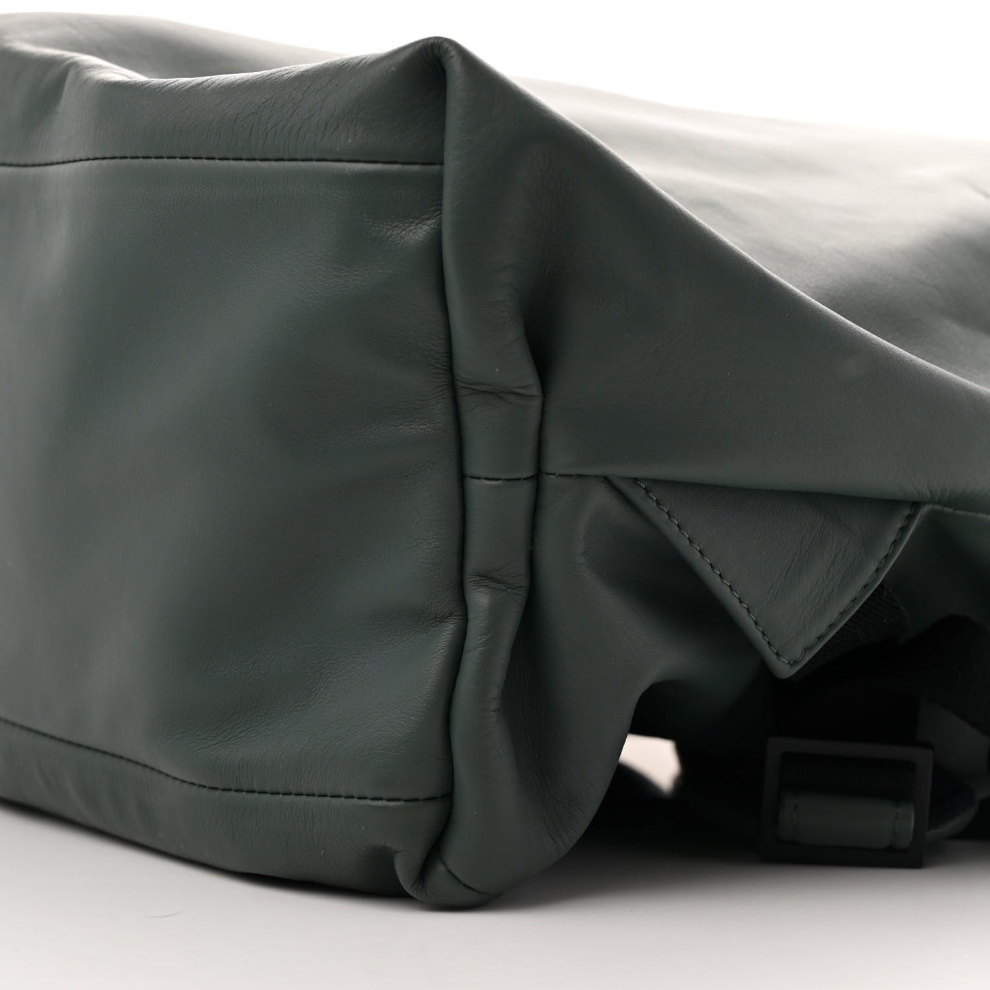 Calfskin Air Mesh Hidrology Backpack Slate Black