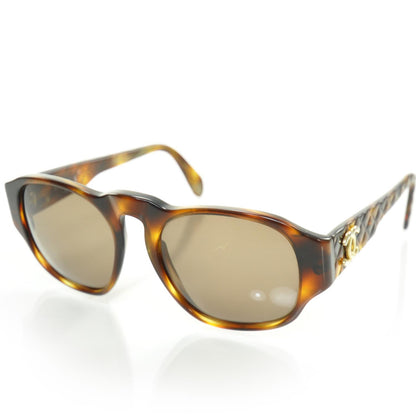Chanel Tortoise Shell Quilted CC Sunglasses w Case 1 of 7