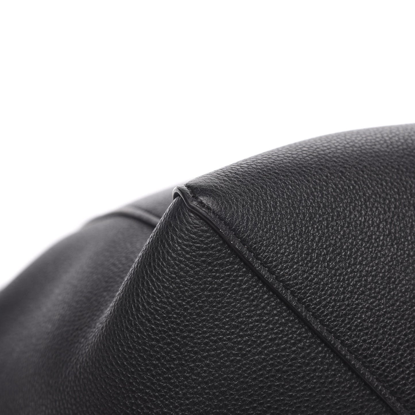 Soft Grained Calfskin Small Belt Cabas Phantom Black