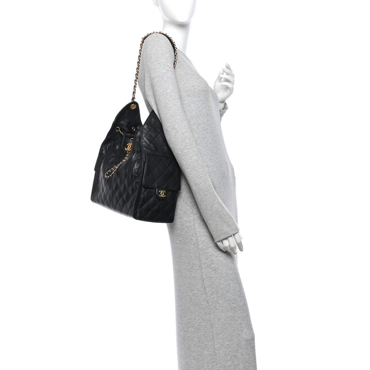 Caviar Quilted Medium Chanel 25 Handbag Black