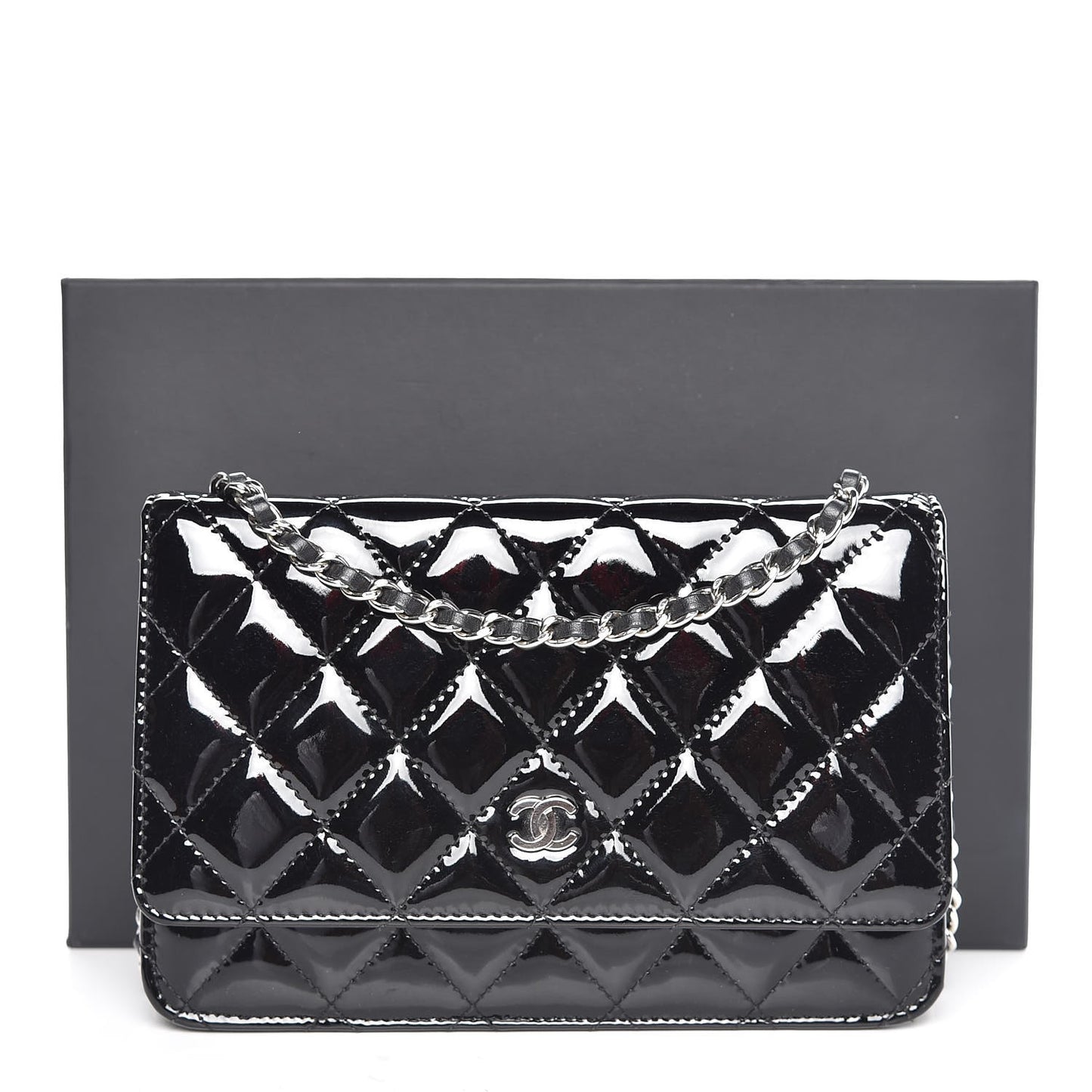 Patent Quilted Wallet On Chain WOC Black