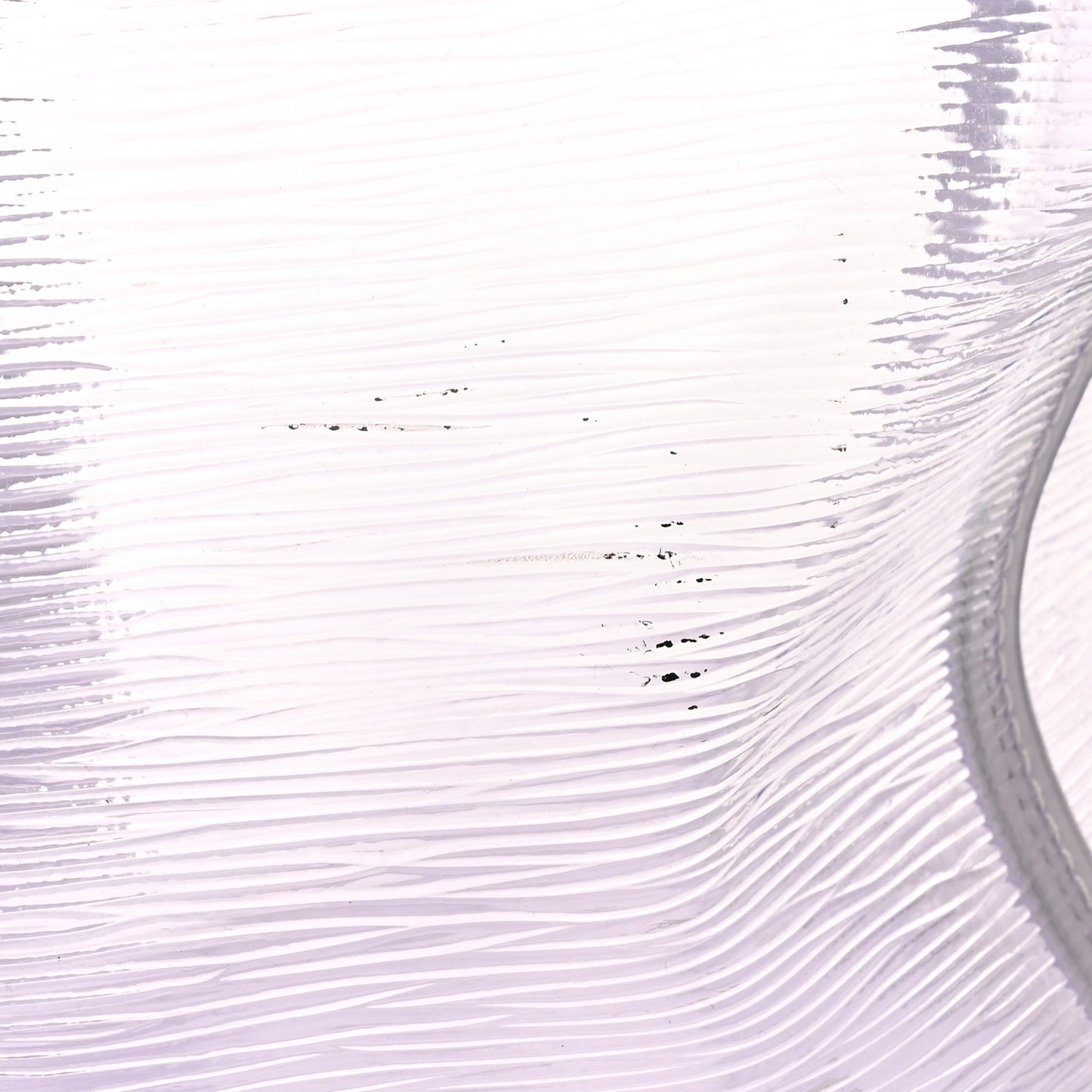 PVC Epi Embossed Wavy Keepall Bandouliere 50 White