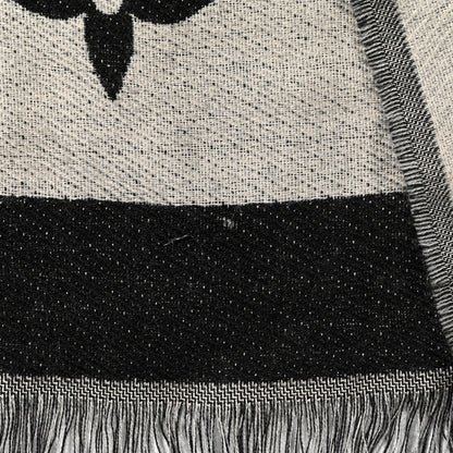 Louis Vuitton Silk Wool Monogram Miss LV Stole Black 5 of 6