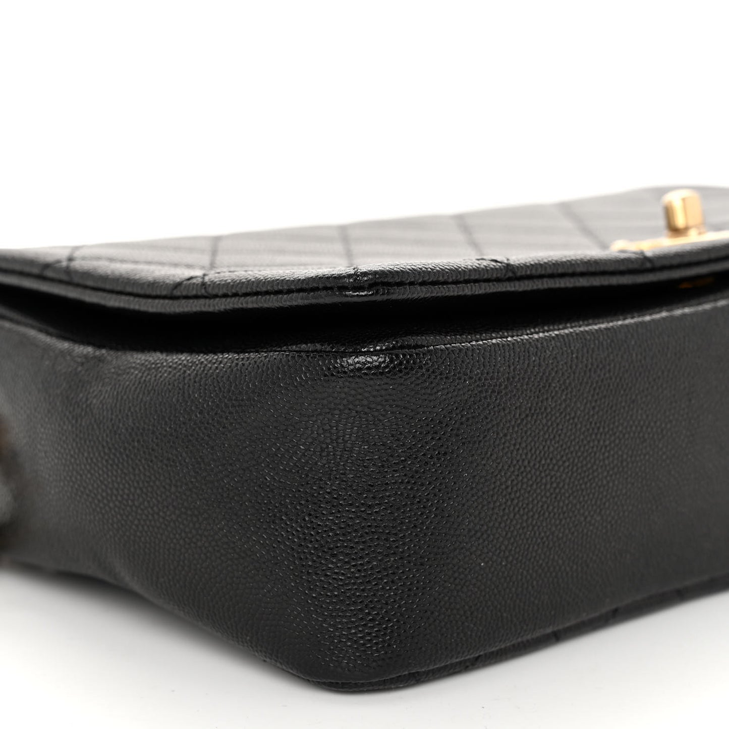 Caviar Quilted Medium Fashion Therapy Flap Bag Black